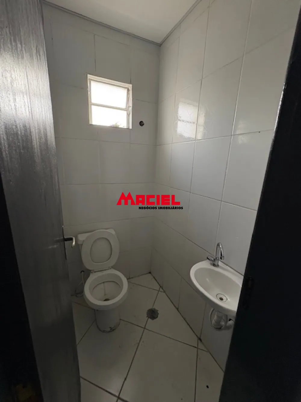 Alugar Comercial / Galp&atilde;o em S&atilde;o Jos&eacute; dos Campos R$ 9.000,00 - Foto 19