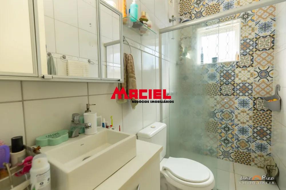 Comprar Casa / Sobrado em S&atilde;o Jos&eacute; dos Campos R$ 570.000,00 - Foto 3