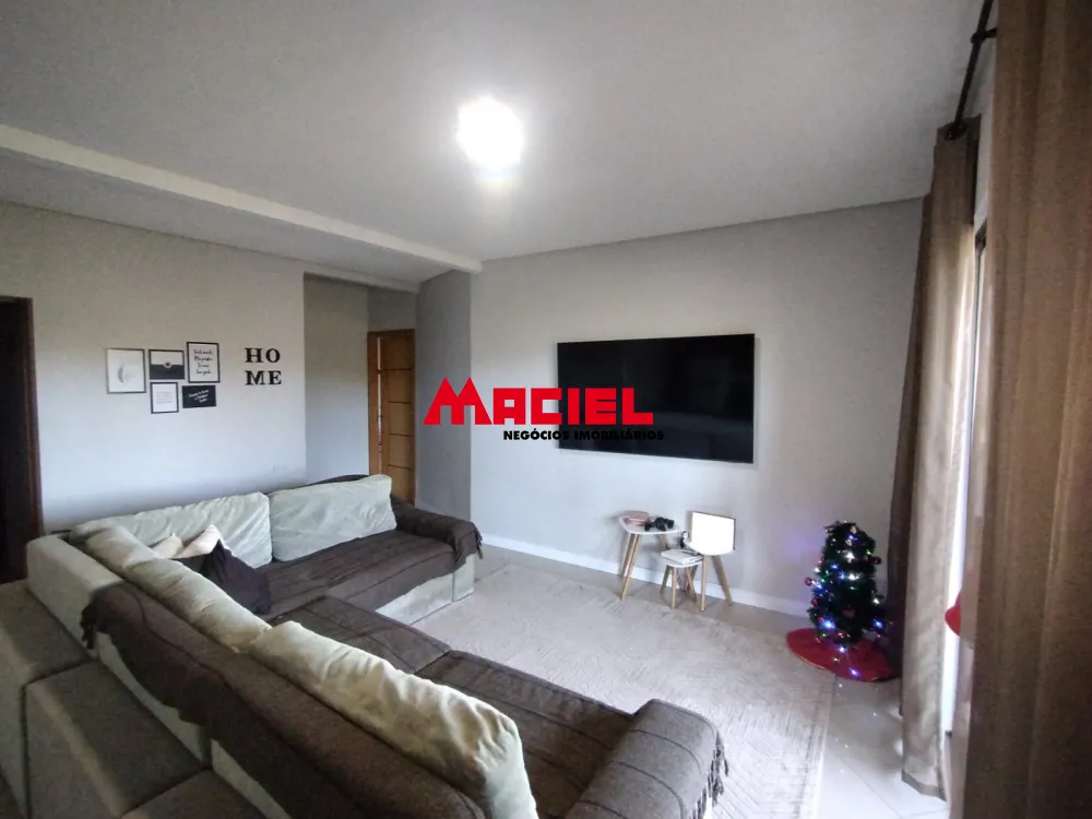 Comprar Casa / Padr&atilde;o em S&atilde;o Jos&eacute; dos Campos R$ 320.000,00 - Foto 1