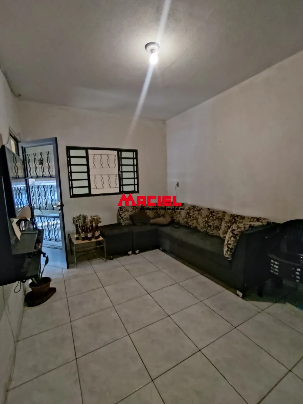 Comprar Casa / Padr&atilde;o em S&atilde;o Jos&eacute; dos Campos R$ 385.000,00 - Foto 5