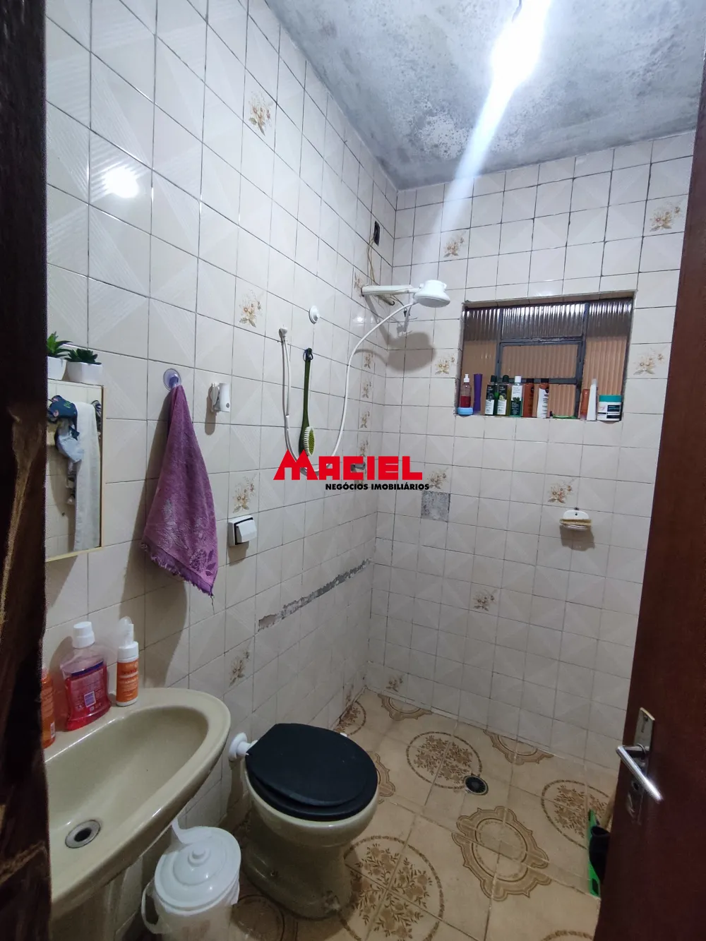 Comprar Casa / Padr&atilde;o em S&atilde;o Jos&eacute; dos Campos R$ 385.000,00 - Foto 18