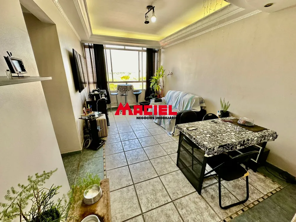 Comprar Apartamento / Padr&atilde;o em S&atilde;o Jos&eacute; dos Campos R$ 450.000,00 - Foto 1