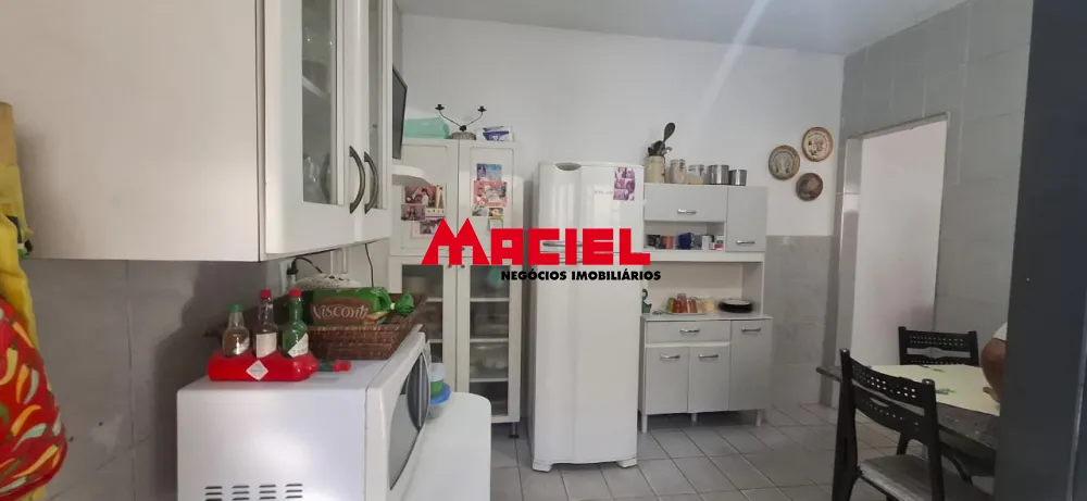 Comprar Casa / Padr&atilde;o em S&atilde;o Jos&eacute; dos Campos R$ 290.000,00 - Foto 4