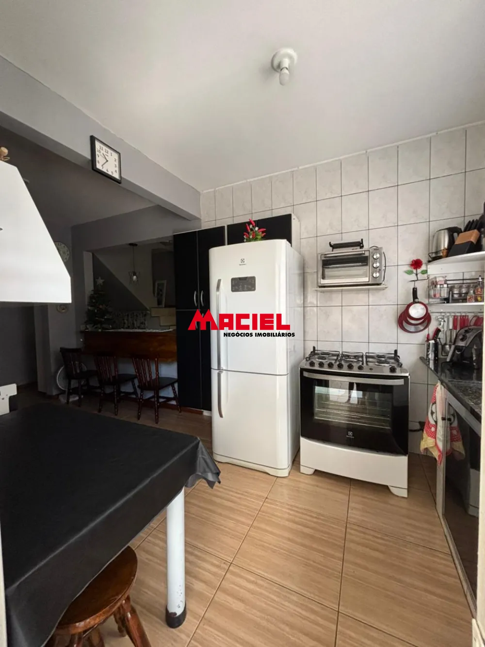 Comprar Casa / Padr&atilde;o em S&atilde;o Jos&eacute; dos Campos R$ 850.000,00 - Foto 9