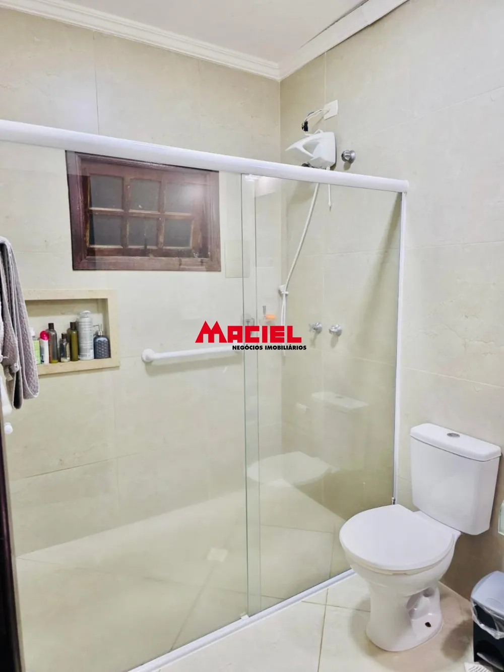 Alugar Casa / Condom&iacute;nio em S&atilde;o Jos&eacute; dos Campos R$ 9.000,00 - Foto 23