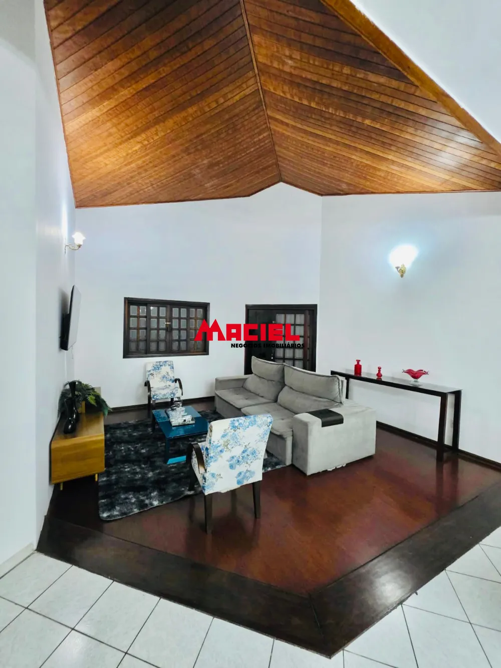Alugar Casa / Condom&iacute;nio em S&atilde;o Jos&eacute; dos Campos R$ 9.000,00 - Foto 24
