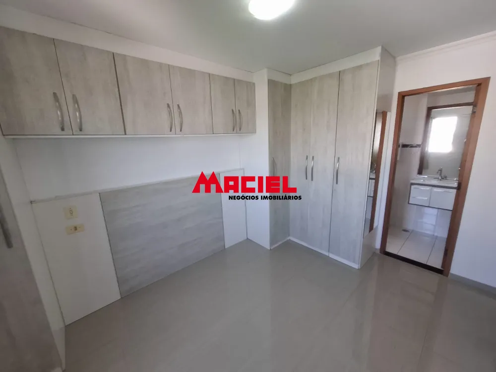 Comprar Apartamento / Padr&atilde;o em S&atilde;o Jos&eacute; dos Campos R$ 450.000,00 - Foto 5