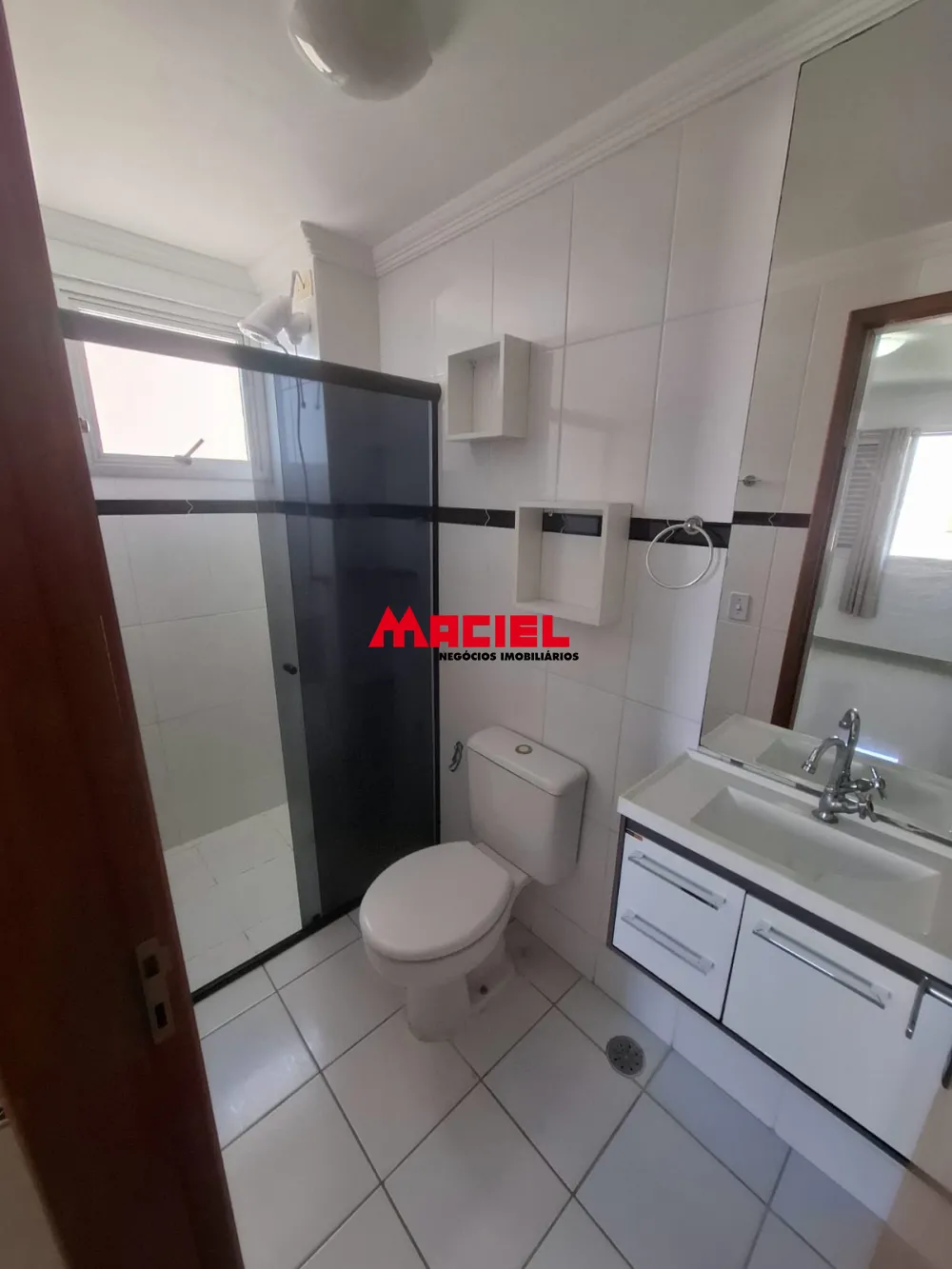 Comprar Apartamento / Padr&atilde;o em S&atilde;o Jos&eacute; dos Campos R$ 450.000,00 - Foto 14