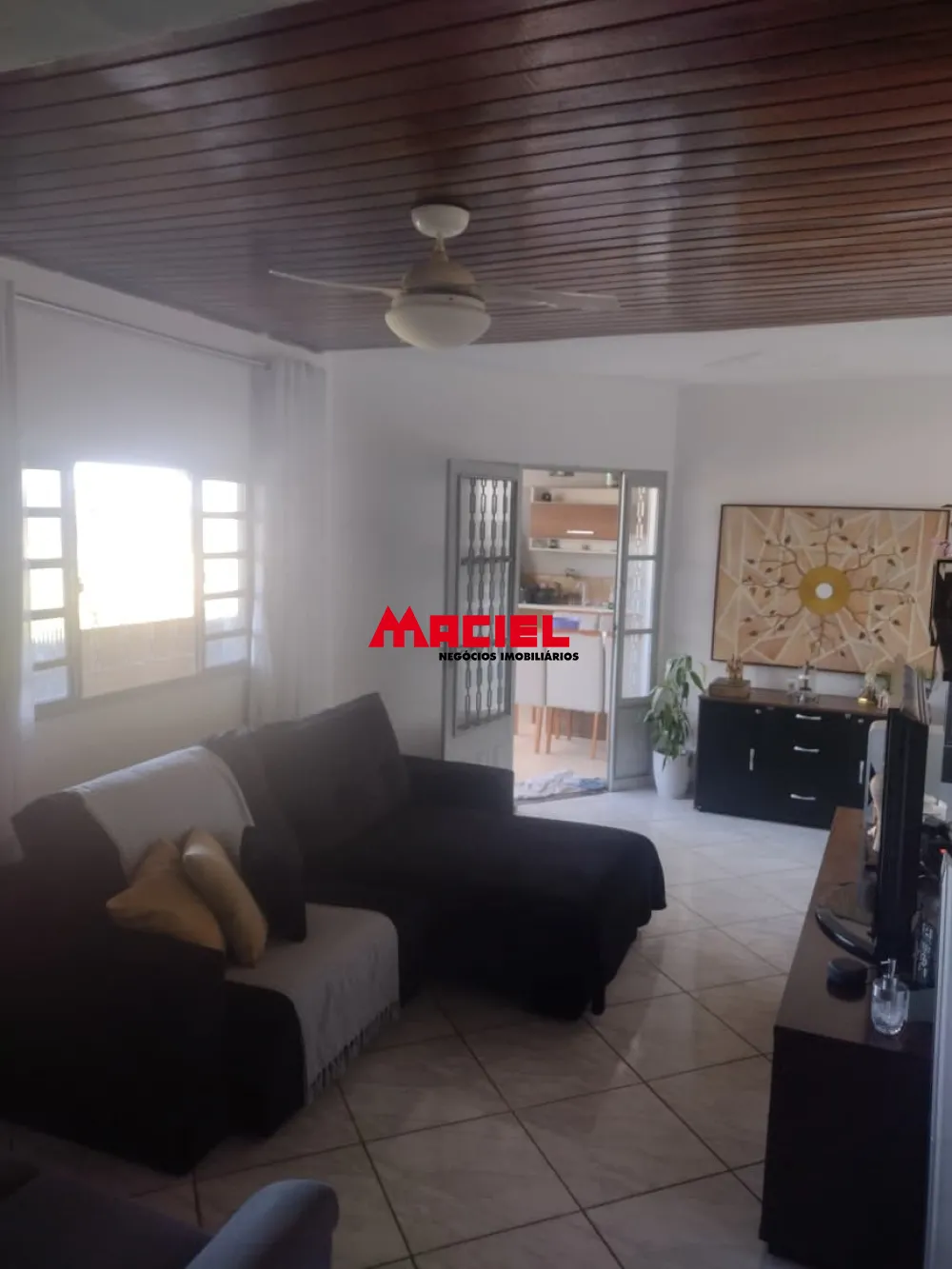 Comprar Casa / Padr&atilde;o em S&atilde;o Jos&eacute; dos Campos R$ 295.000,00 - Foto 2