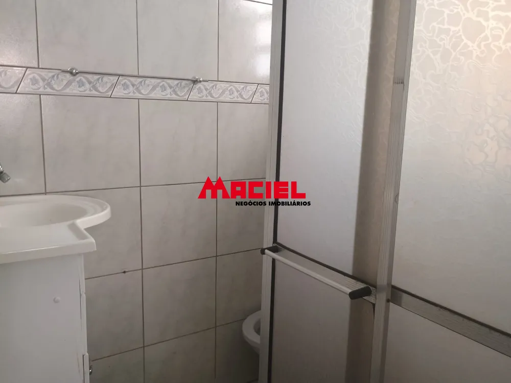 Alugar Casa / Padr&atilde;o em S&atilde;o Jos&eacute; dos Campos R$ 2.600,00 - Foto 7