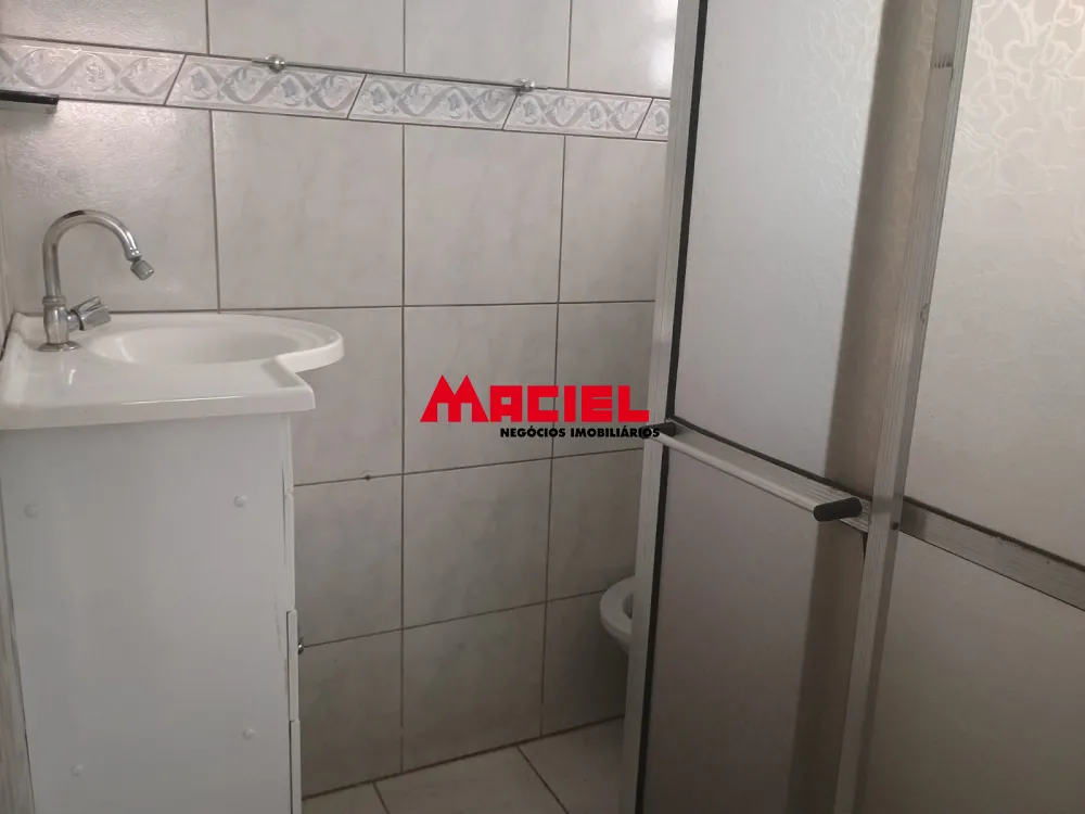 Alugar Casa / Padr&atilde;o em S&atilde;o Jos&eacute; dos Campos R$ 2.600,00 - Foto 9