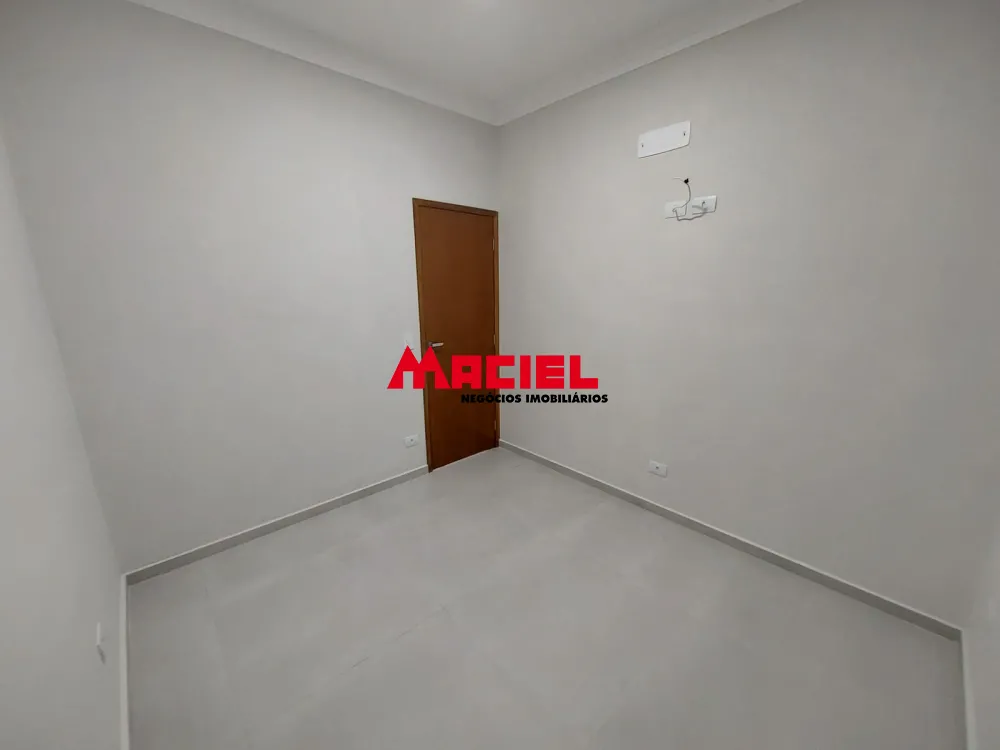 Comprar Casa / Padr&atilde;o em S&atilde;o Jos&eacute; dos Campos R$ 900.000,00 - Foto 2