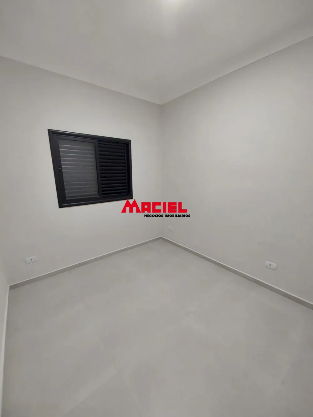 Comprar Casa / Padr&atilde;o em S&atilde;o Jos&eacute; dos Campos R$ 900.000,00 - Foto 3