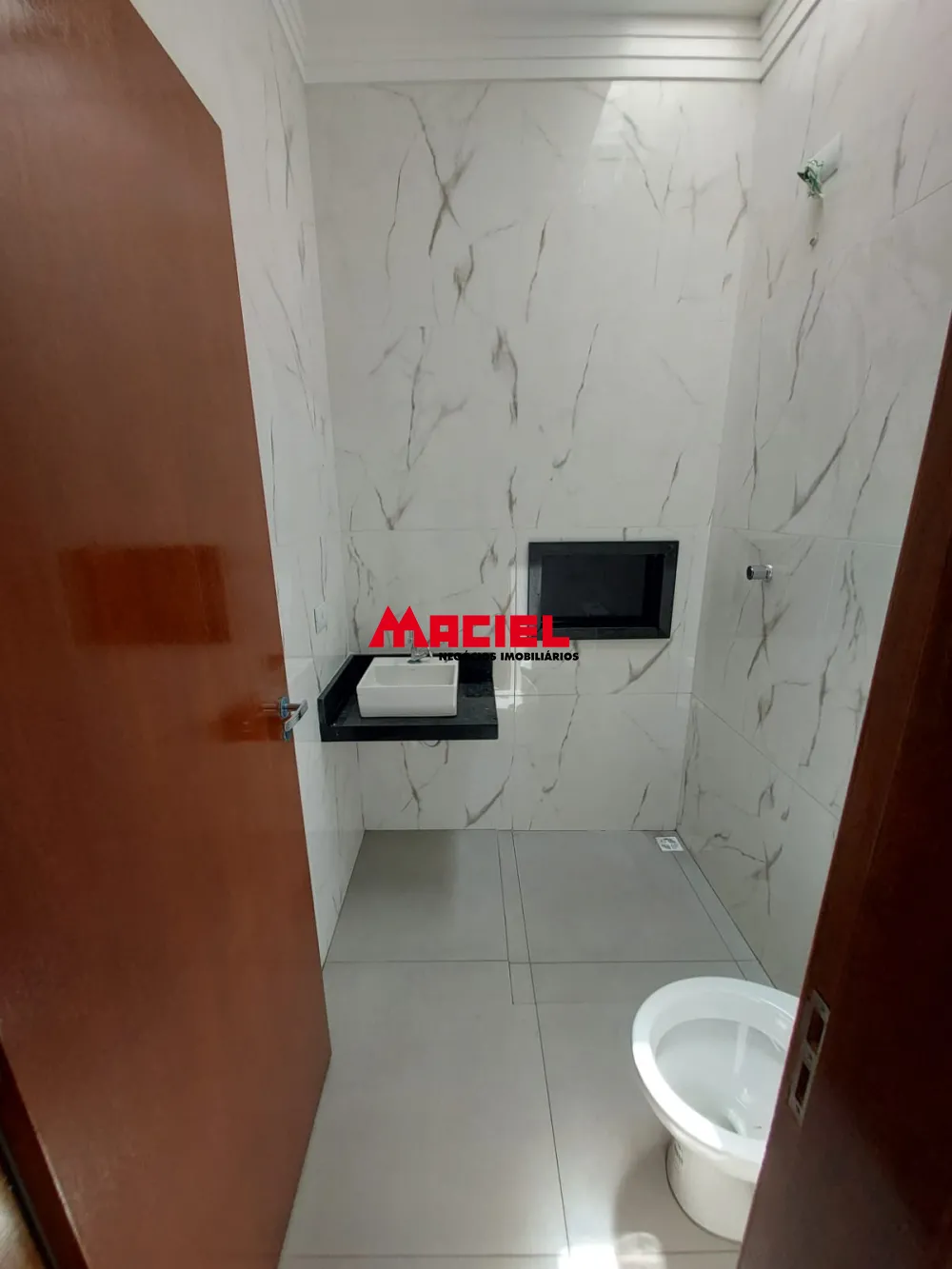 Comprar Casa / Padr&atilde;o em S&atilde;o Jos&eacute; dos Campos R$ 850.000,00 - Foto 11