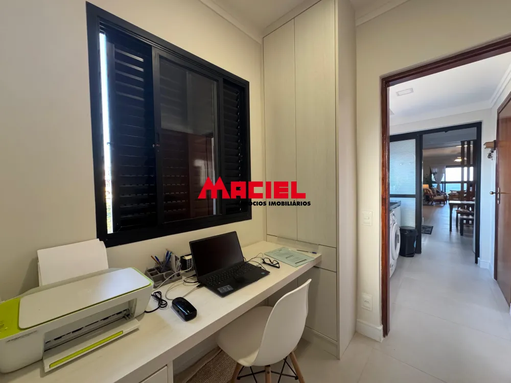 Comprar Apartamento / Padr&atilde;o em Caraguatatuba R$ 1.300.000,00 - Foto 4