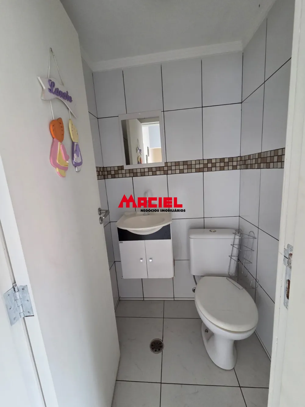 Comprar Casa / Padr&atilde;o em S&atilde;o Jos&eacute; dos Campos R$ 700.000,00 - Foto 7