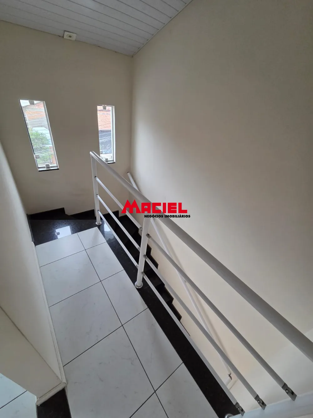 Comprar Casa / Padr&atilde;o em S&atilde;o Jos&eacute; dos Campos R$ 700.000,00 - Foto 17