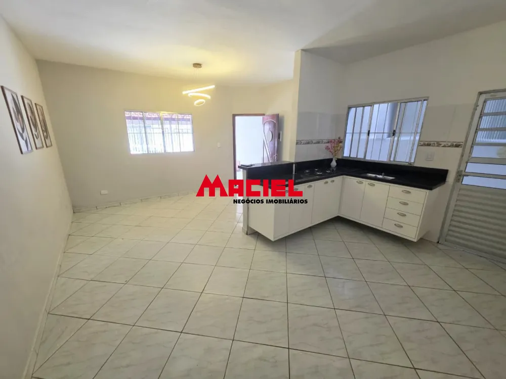 Comprar Casa / Padr&atilde;o em S&atilde;o Jos&eacute; dos Campos R$ 340.000,00 - Foto 4