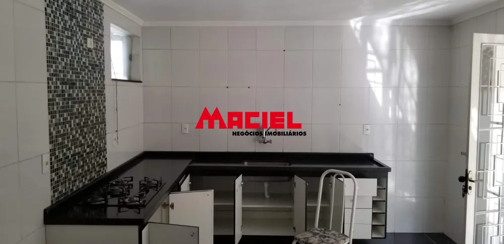 Alugar Casa / Padr&atilde;o em S&atilde;o Jos&eacute; dos Campos R$ 3.900,00 - Foto 6