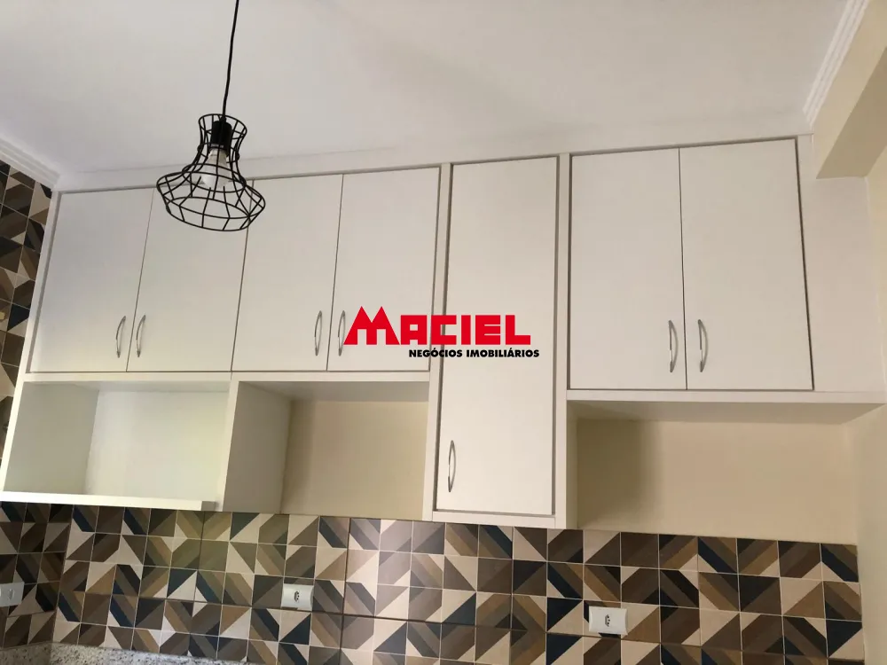 Alugar Casa / Ed&iacute;cula em S&atilde;o Jos&eacute; dos Campos R$ 1.700,00 - Foto 3