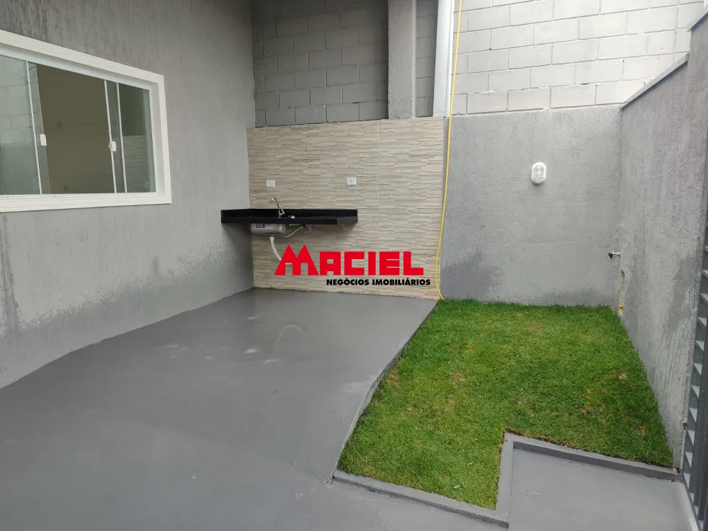 Comprar Casa / Padr&atilde;o em S&atilde;o Jos&eacute; dos Campos R$ 425.000,00 - Foto 2