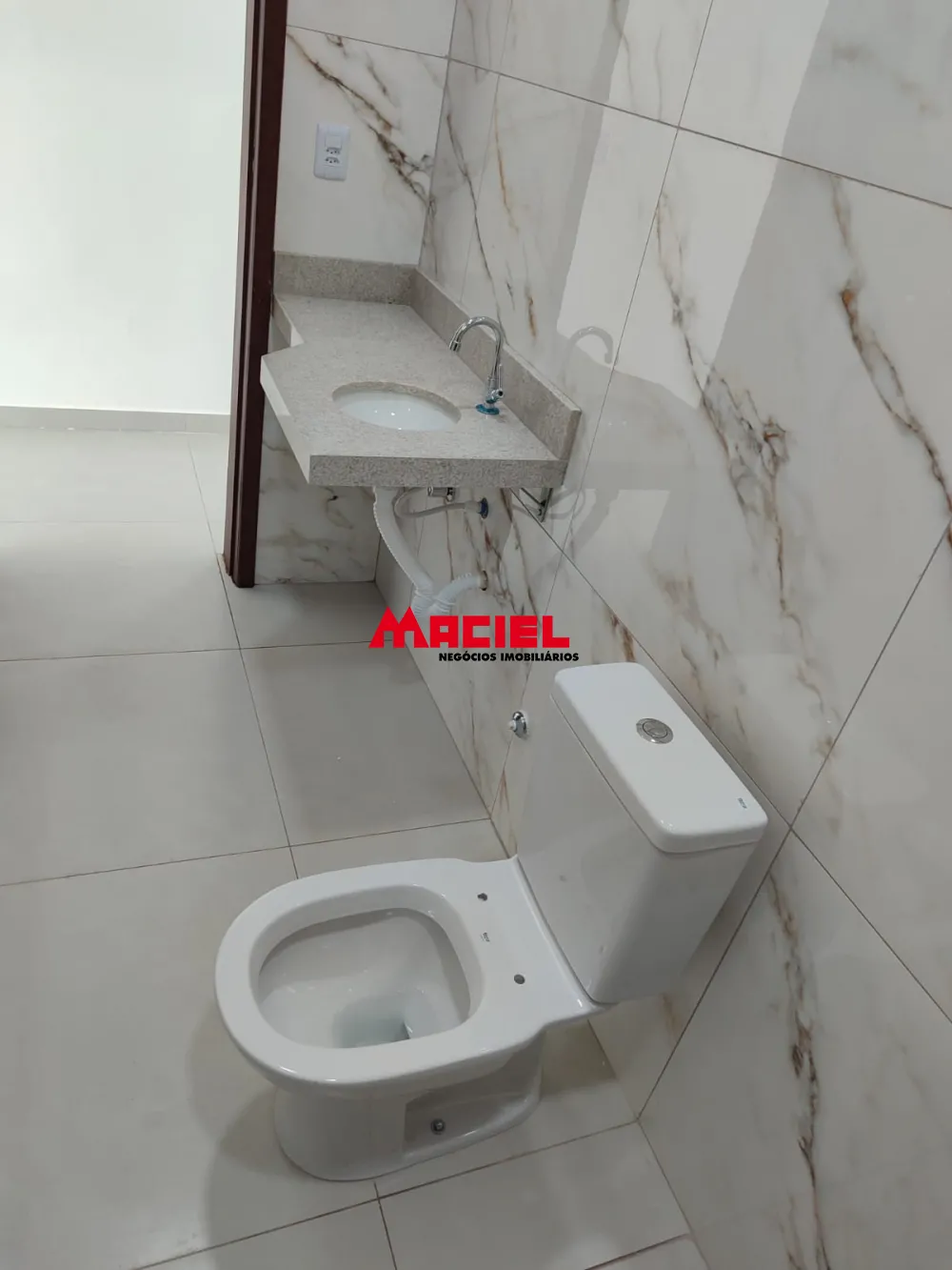Comprar Casa / Padr&atilde;o em S&atilde;o Jos&eacute; dos Campos R$ 425.000,00 - Foto 23