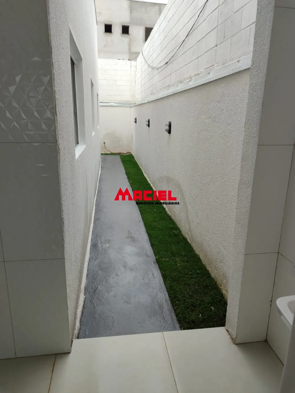 Comprar Casa / Padr&atilde;o em S&atilde;o Jos&eacute; dos Campos R$ 425.000,00 - Foto 33