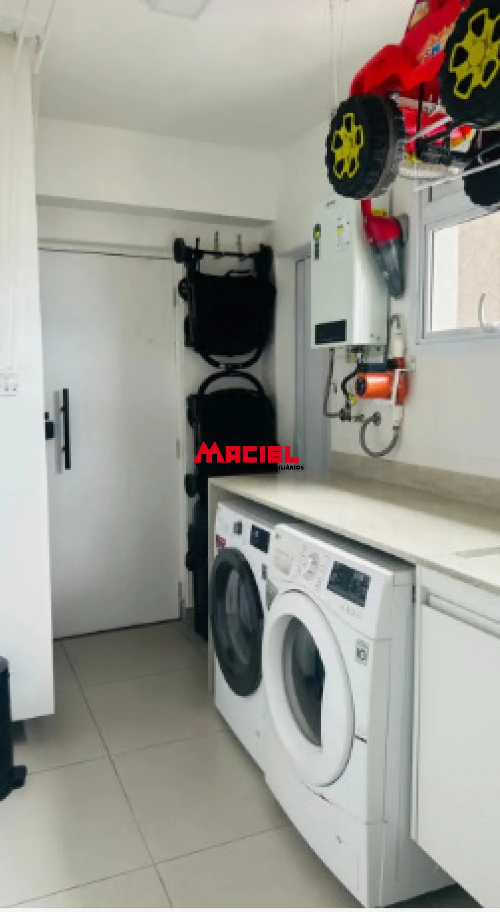 Comprar Apartamento / Padr&atilde;o em S&atilde;o Jos&eacute; dos Campos R$ 1.190.000,00 - Foto 13