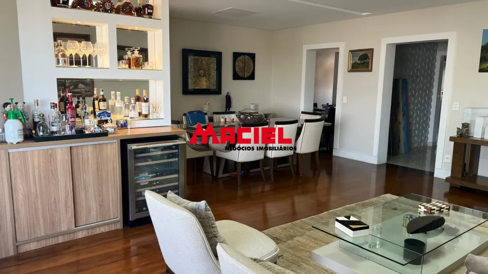 Comprar Apartamento / Padr&atilde;o em S&atilde;o Jos&eacute; dos Campos R$ 2.000.000,00 - Foto 1