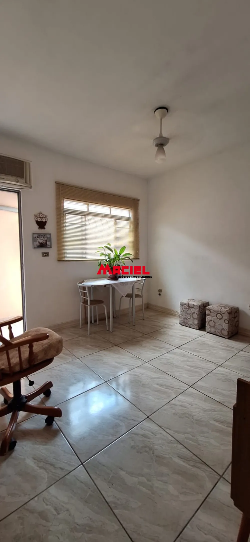 Comprar Casa / Padr&atilde;o em S&atilde;o Jos&eacute; dos Campos R$ 426.000,00 - Foto 2