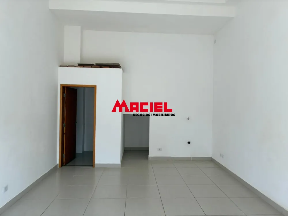 Alugar Comercial / Ponto Comercial em S&atilde;o Jos&eacute; dos Campos R$ 1.400,00 - Foto 3