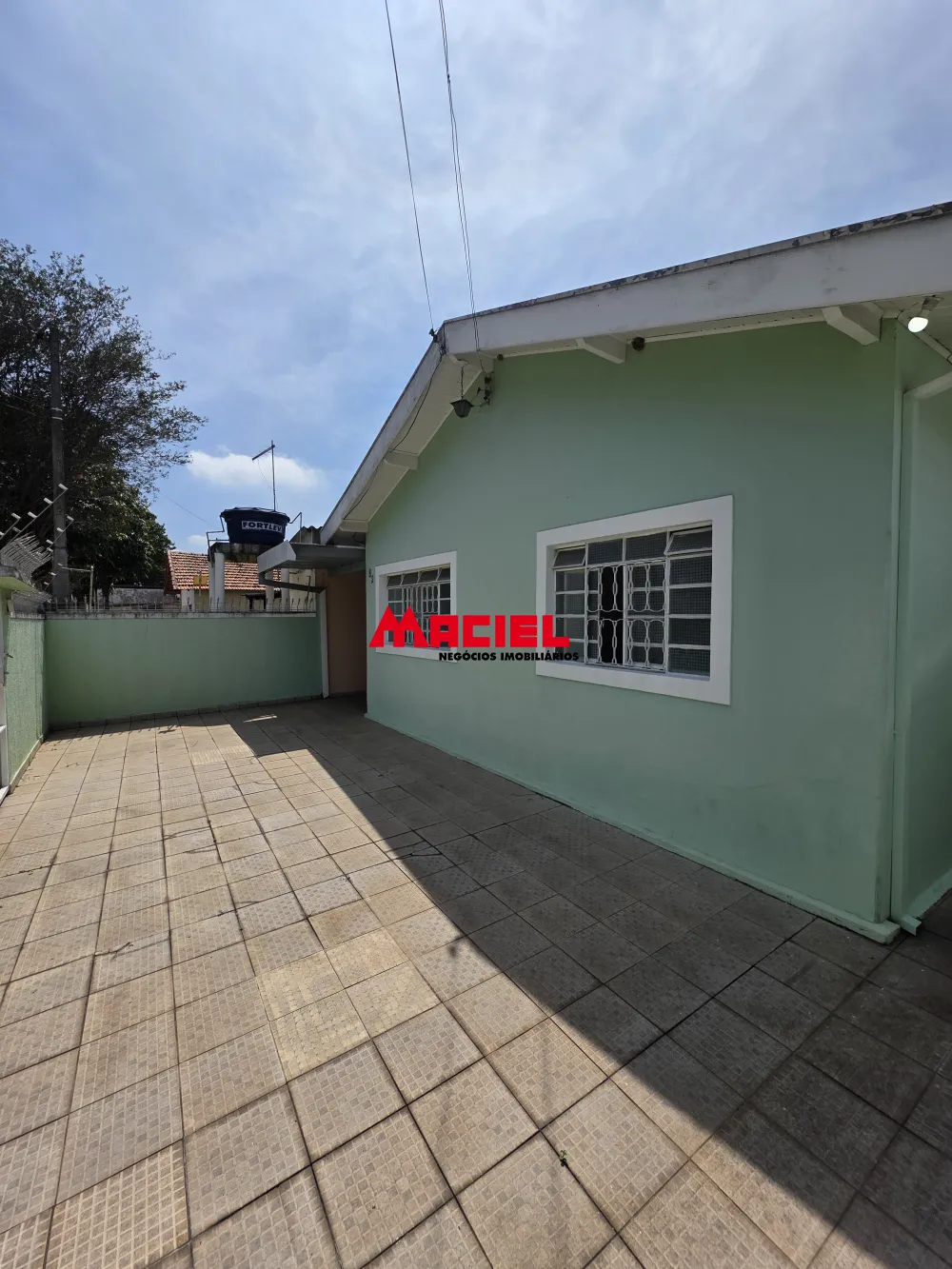 Comprar Casa / Padr&atilde;o em S&atilde;o Jos&eacute; dos Campos R$ 570.000,00 - Foto 1