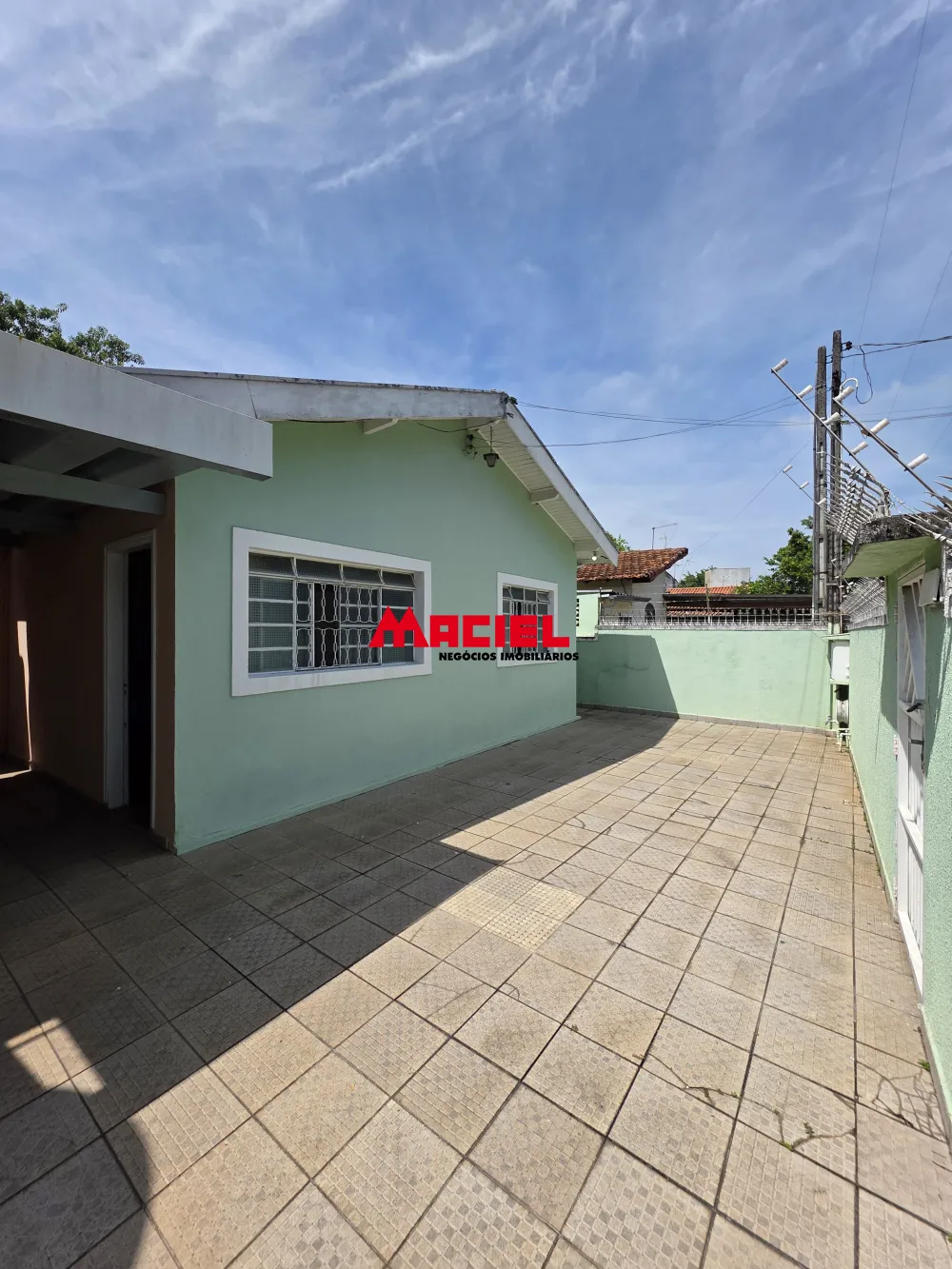 Comprar Casa / Padr&atilde;o em S&atilde;o Jos&eacute; dos Campos R$ 570.000,00 - Foto 2