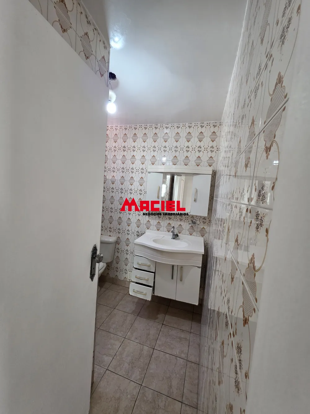 Comprar Casa / Padr&atilde;o em S&atilde;o Jos&eacute; dos Campos R$ 570.000,00 - Foto 9