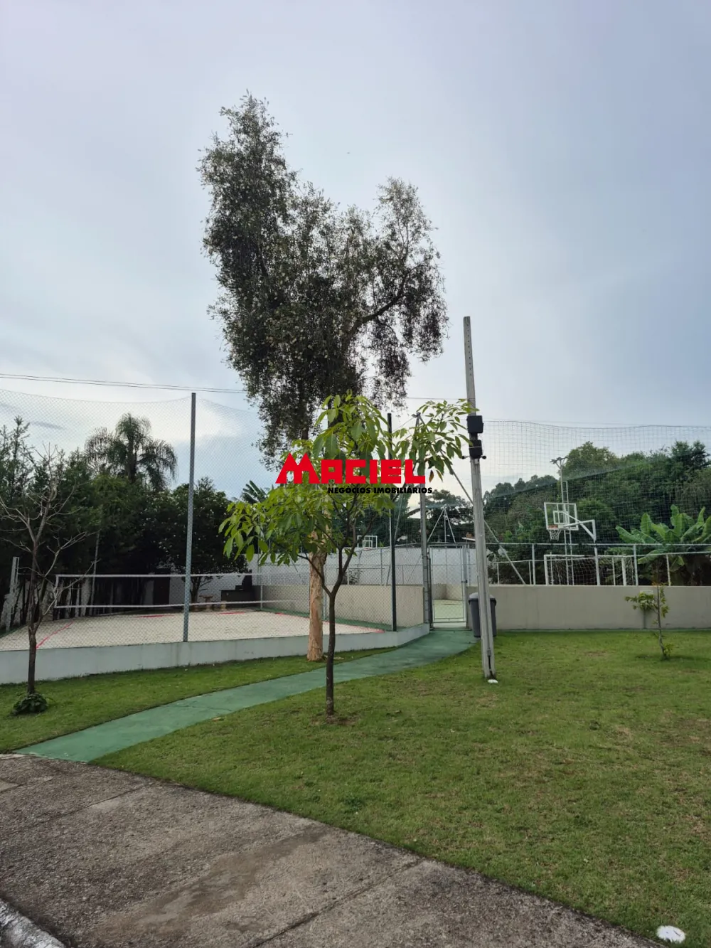 Comprar Casa / Condom&iacute;nio em Taubat&eacute; R$ 999.000,00 - Foto 2