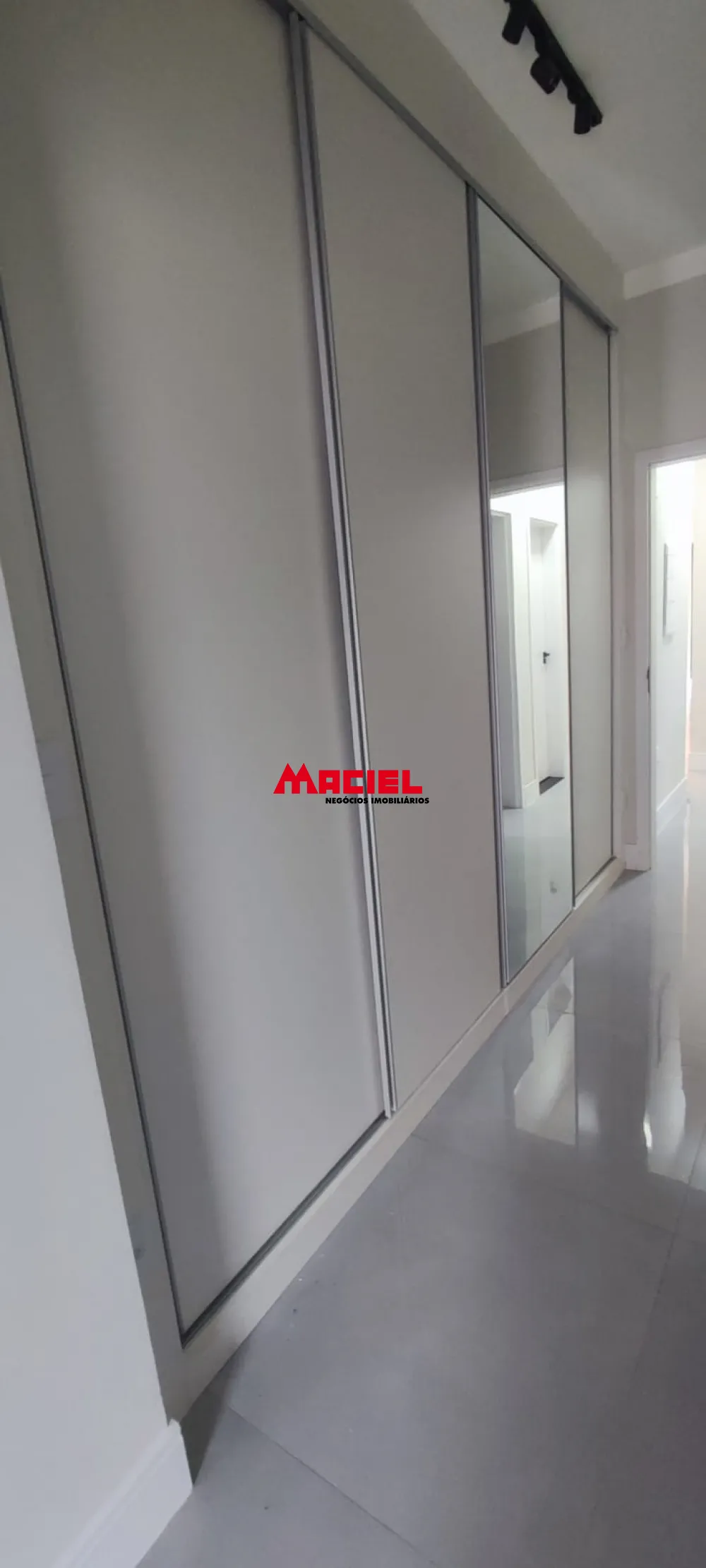 Comprar Casa / Condom&iacute;nio em Taubat&eacute; R$ 999.000,00 - Foto 26