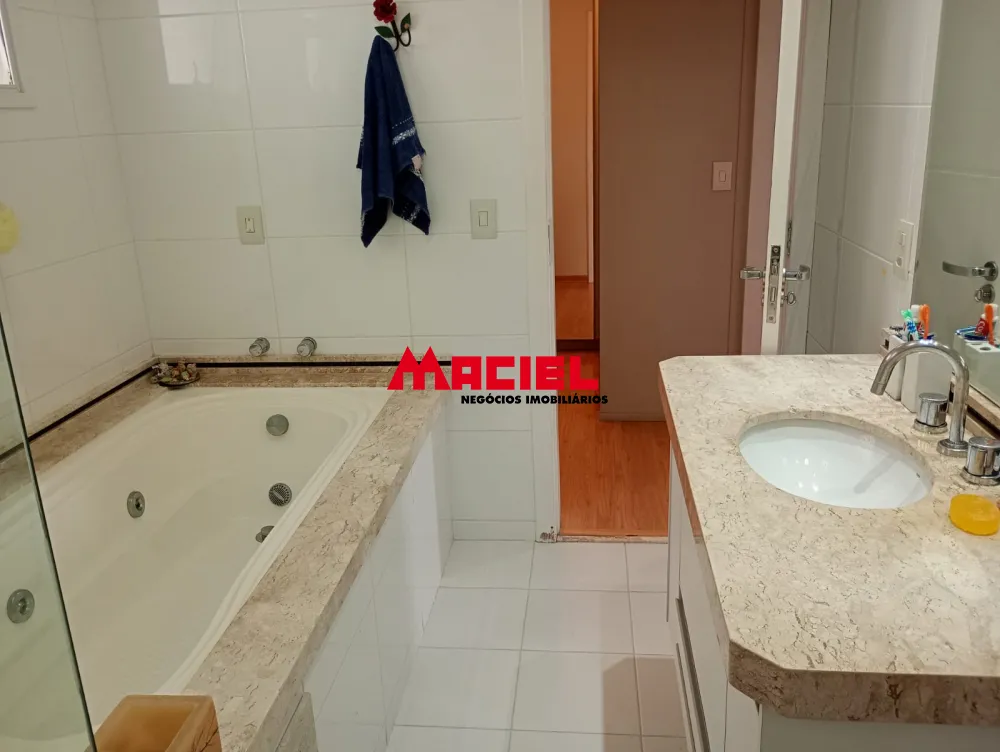 Comprar Casa / Condom&iacute;nio em S&atilde;o Jos&eacute; dos Campos R$ 1.940.000,00 - Foto 26