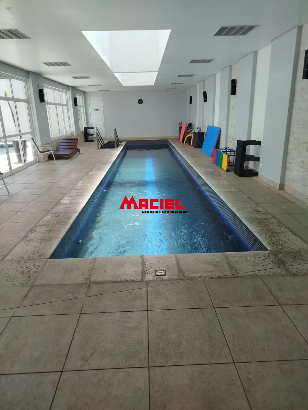 Alugar Apartamento / Mobiliado em Jacare&iacute; R$ 4.150,00 - Foto 4