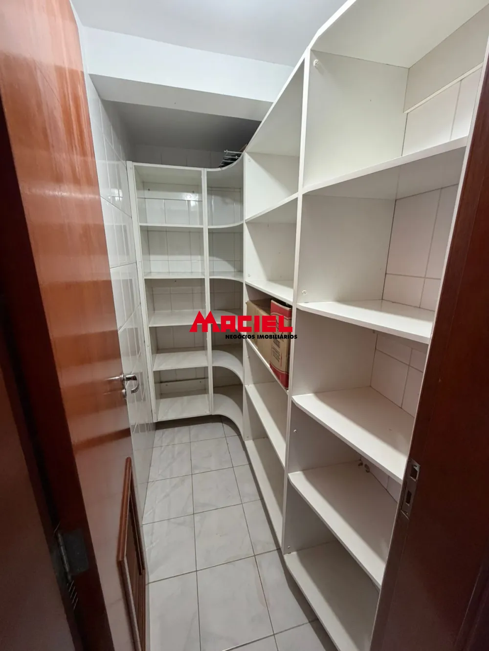 Alugar Apartamento / Cobertura em S&atilde;o Jos&eacute; dos Campos R$ 5.700,00 - Foto 6