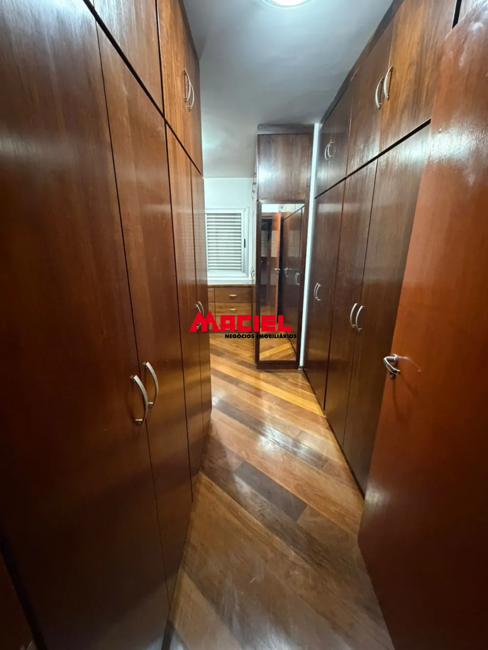 Alugar Apartamento / Cobertura em S&atilde;o Jos&eacute; dos Campos R$ 5.700,00 - Foto 10