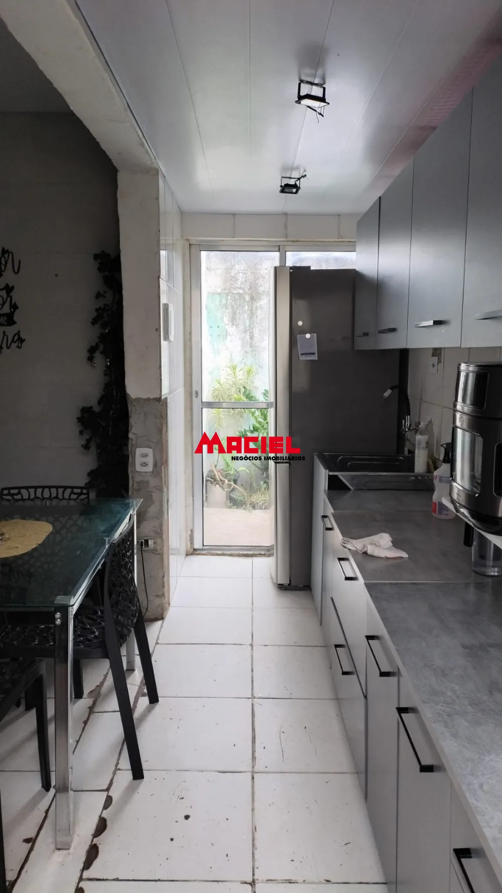 Comprar Casa / Padr&atilde;o em S&atilde;o Jos&eacute; dos Campos R$ 170.000,00 - Foto 1