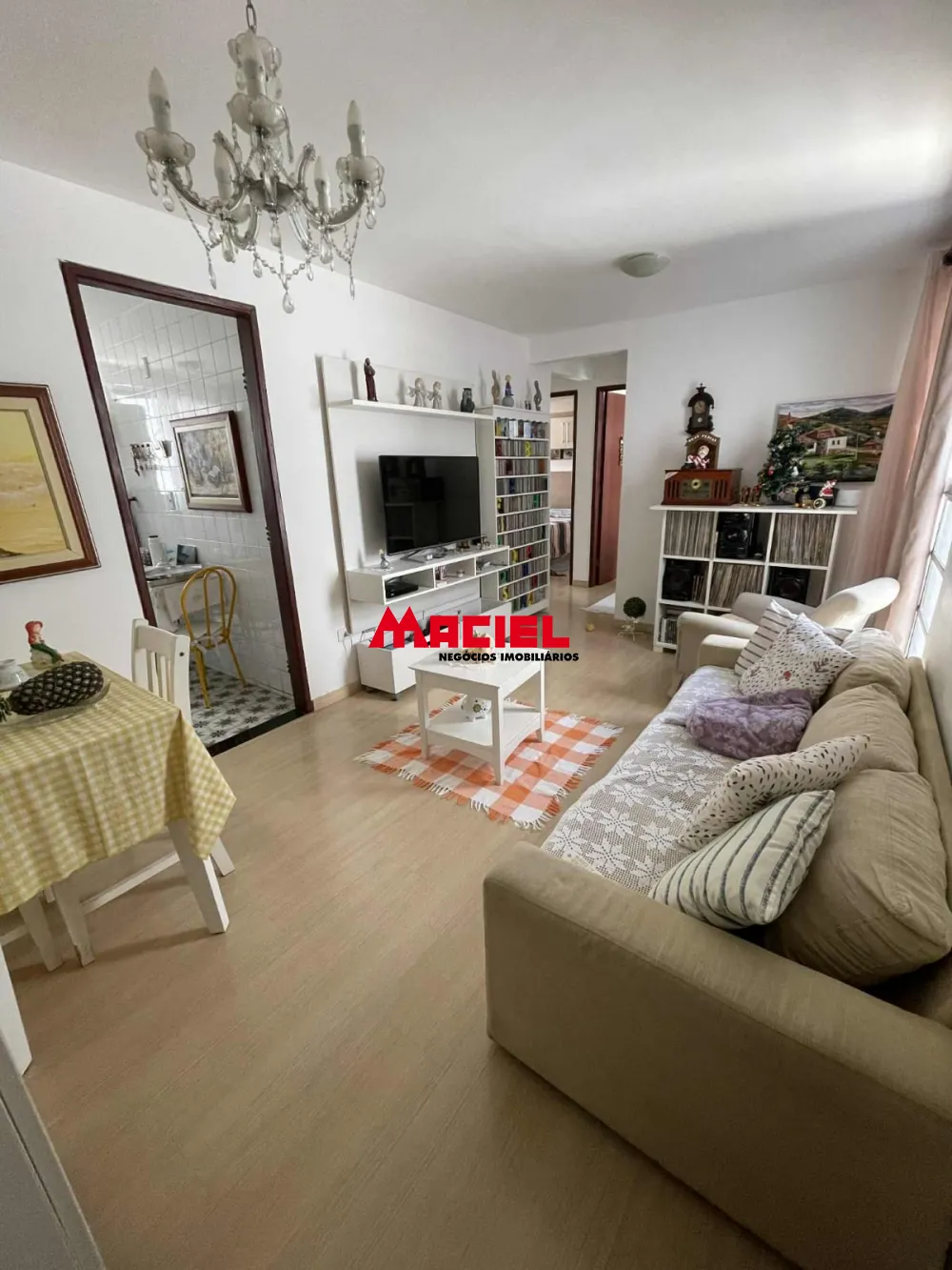 Comprar Apartamento / Padr&atilde;o em S&atilde;o Jos&eacute; dos Campos R$ 380.000,00 - Foto 1