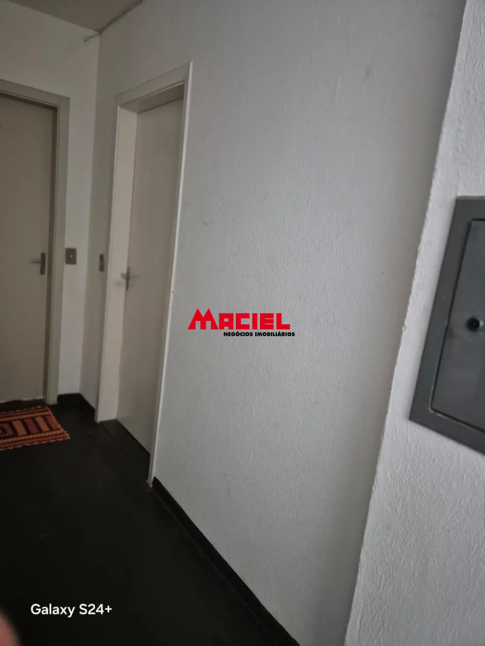 Alugar Apartamento / Padr&atilde;o em S&atilde;o Jos&eacute; dos Campos R$ 1.350,00 - Foto 6