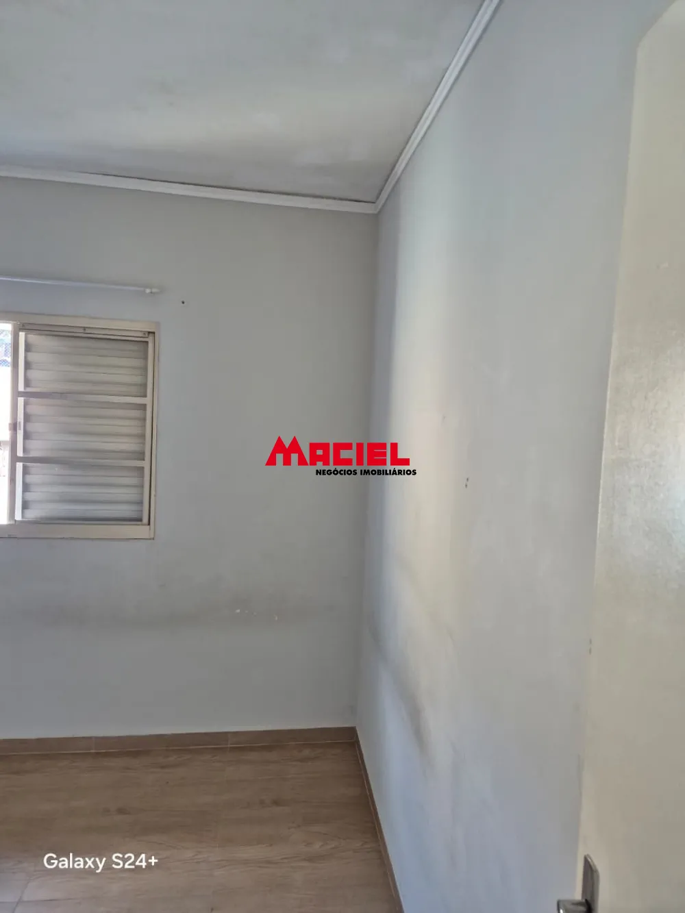 Alugar Apartamento / Padr&atilde;o em S&atilde;o Jos&eacute; dos Campos R$ 1.350,00 - Foto 11