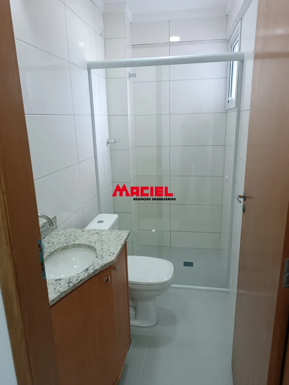 Alugar Apartamento / Padr&atilde;o em S&atilde;o Jos&eacute; dos Campos R$ 2.500,00 - Foto 9