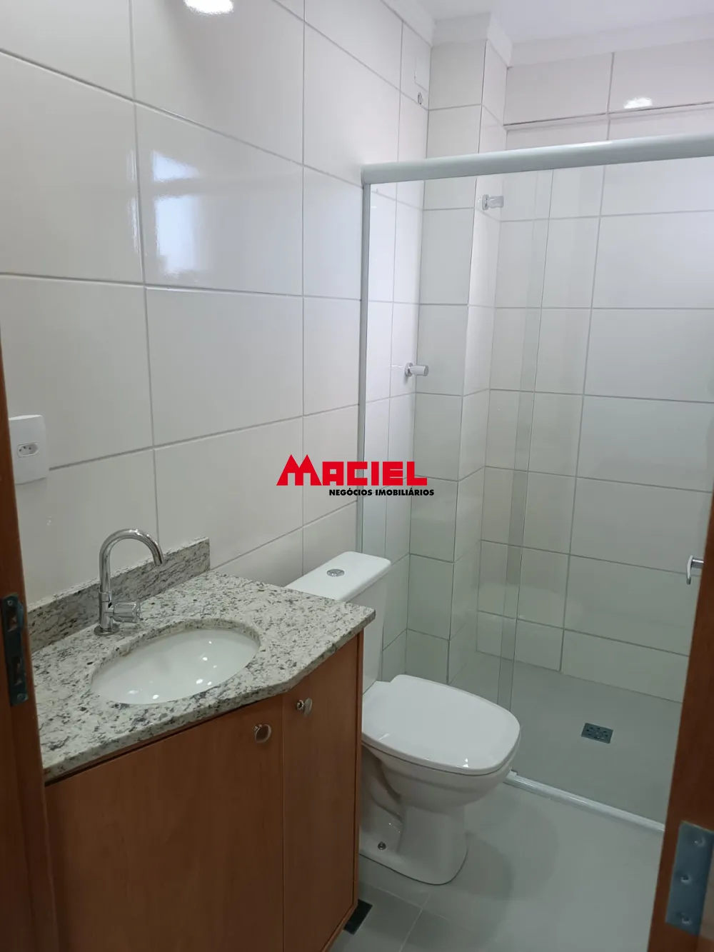 Alugar Apartamento / Padr&atilde;o em S&atilde;o Jos&eacute; dos Campos R$ 2.500,00 - Foto 10