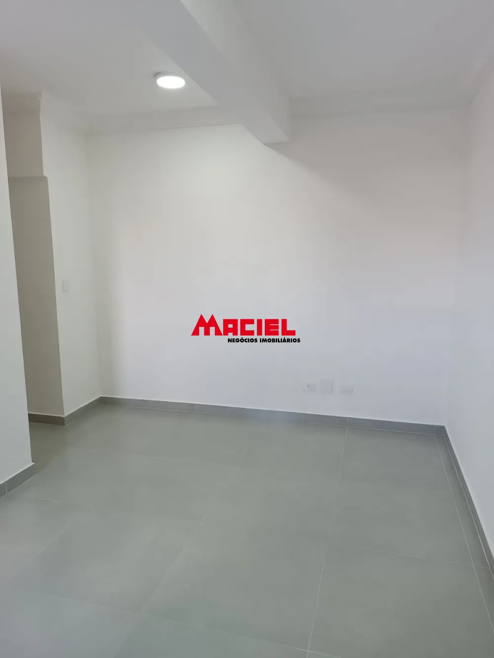 Alugar Apartamento / Padr&atilde;o em S&atilde;o Jos&eacute; dos Campos R$ 2.500,00 - Foto 11