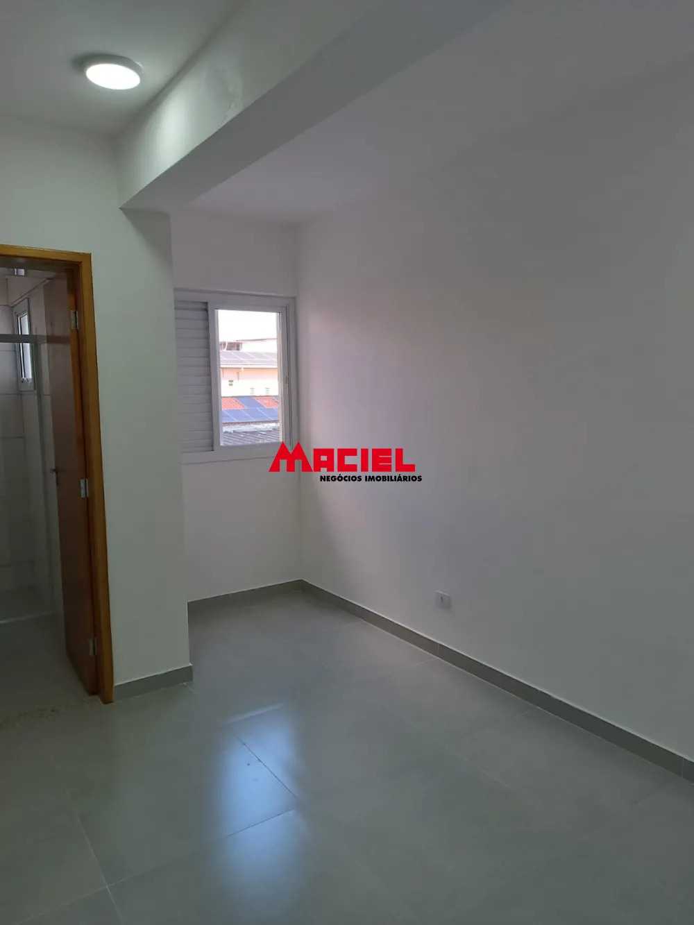 Alugar Apartamento / Padr&atilde;o em S&atilde;o Jos&eacute; dos Campos R$ 2.500,00 - Foto 12
