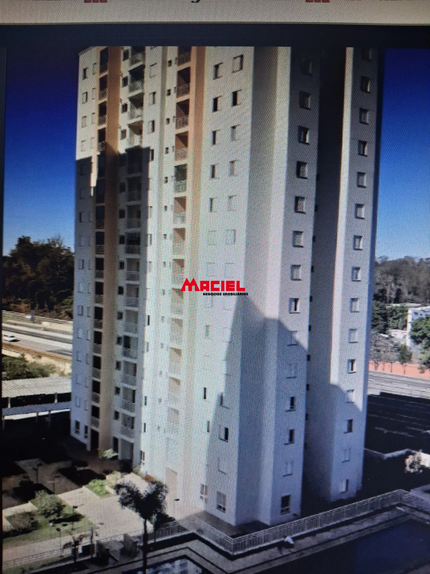 Comprar Casa / Padr&atilde;o em S&atilde;o Jos&eacute; dos Campos R$ 900.000,00 - Foto 1