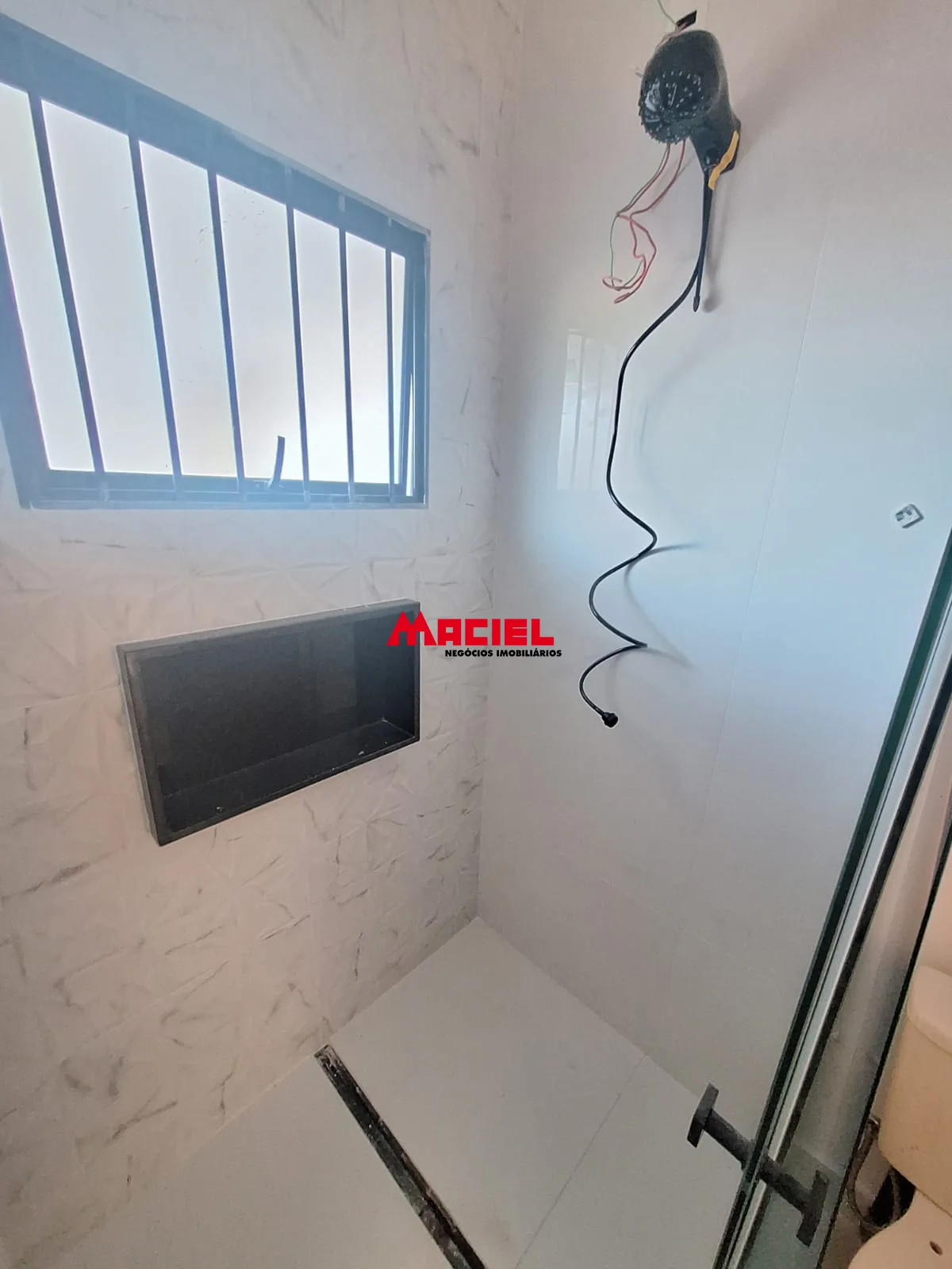 Comprar Casa / Padr&atilde;o em S&atilde;o Jos&eacute; dos Campos R$ 370.000,00 - Foto 9